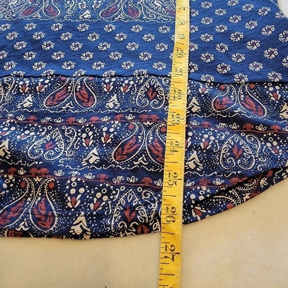 NWT  Lucky Brand small sleeveless blue with red and white floral blouse - Picture 9 of 9